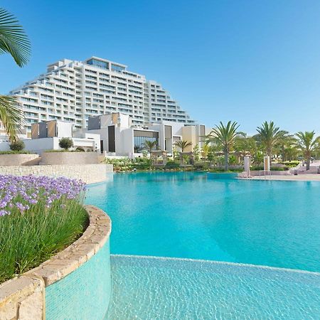 City Of Dreams Mediterranean - Integrated Resort, Casino & Entertainment ليماسول المظهر الخارجي الصورة Hilton Sharm El Sheikh Resort