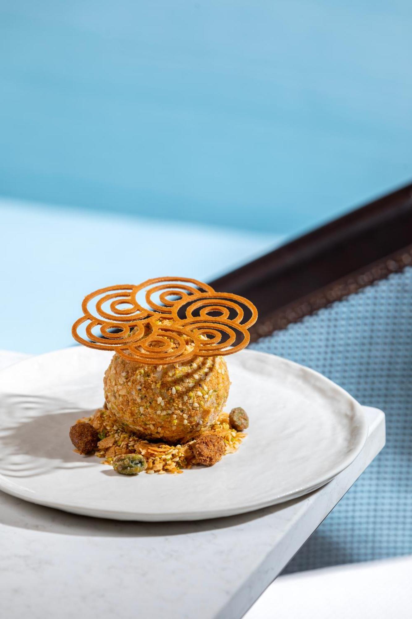 City Of Dreams Mediterranean - Integrated Resort, Casino & Entertainment ليماسول المظهر الخارجي الصورة A dessert