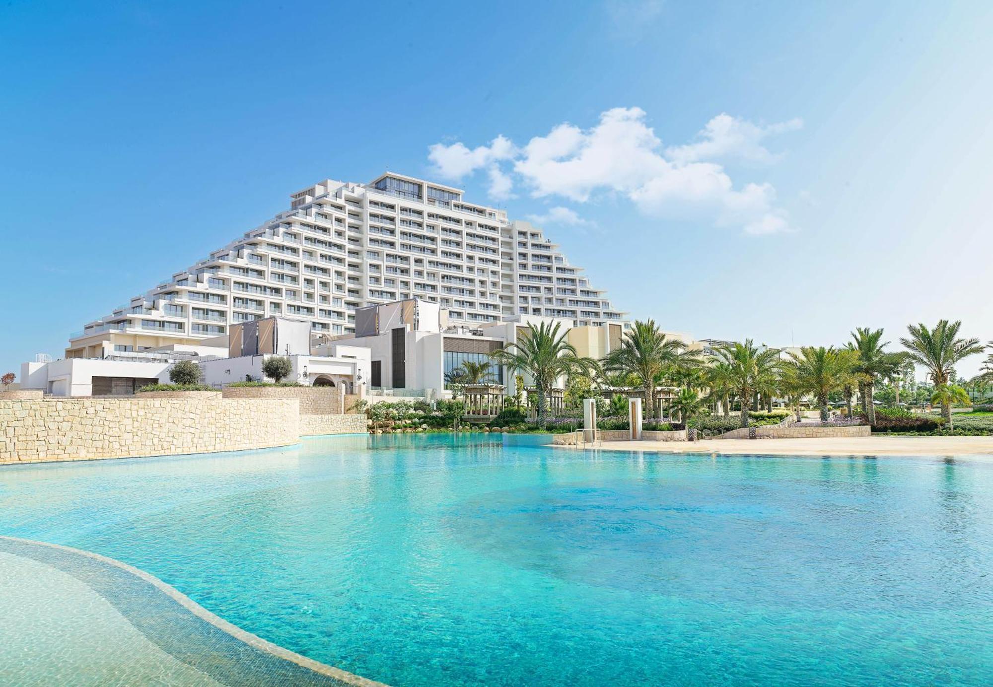 City Of Dreams Mediterranean - Integrated Resort, Casino & Entertainment ليماسول المظهر الخارجي الصورة Hilton Sharm El Sheikh Resort