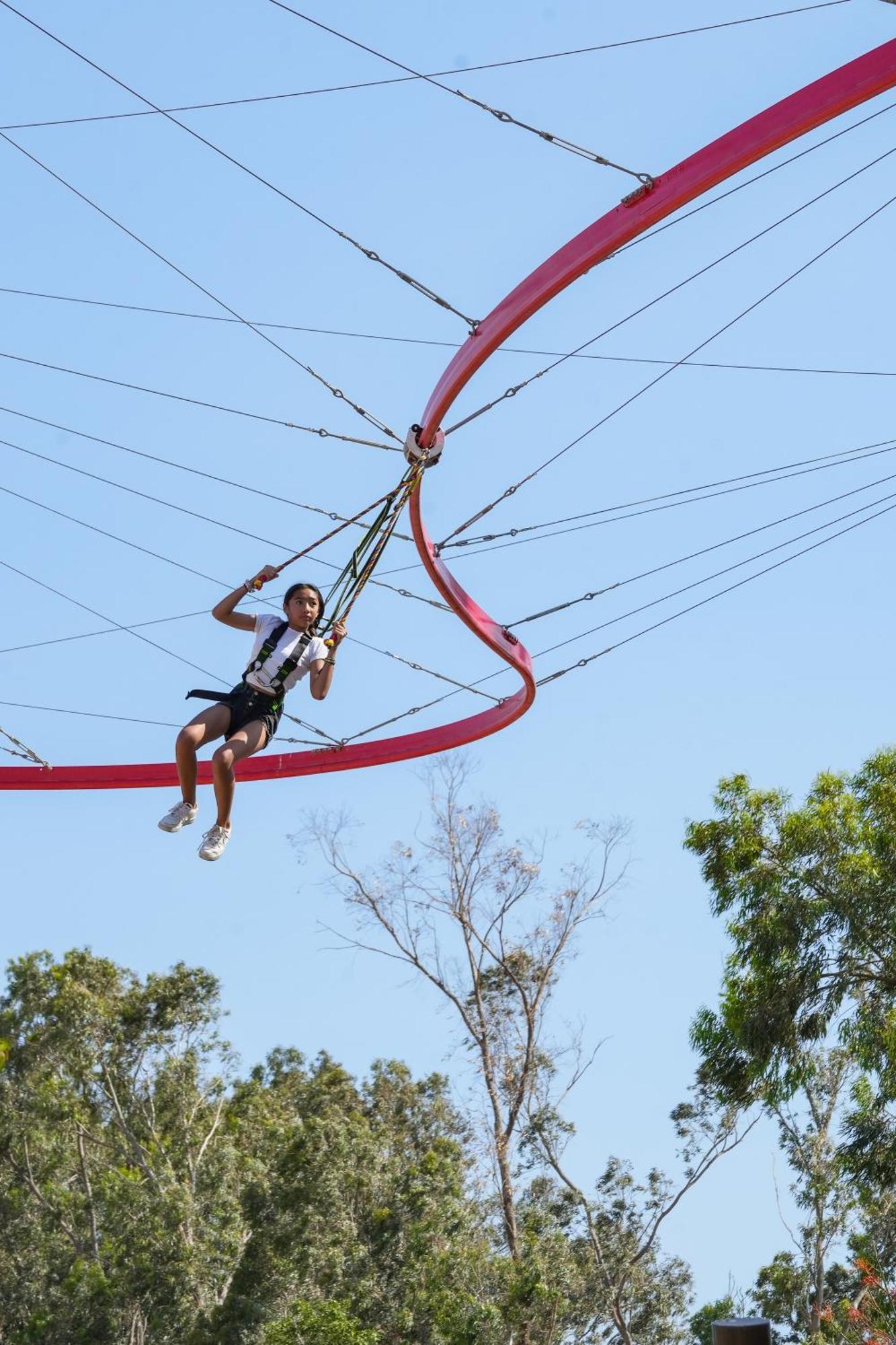 City Of Dreams Mediterranean - Integrated Resort, Casino & Entertainment ليماسول المظهر الخارجي الصورة The 100m long zip line at the Adventure Park